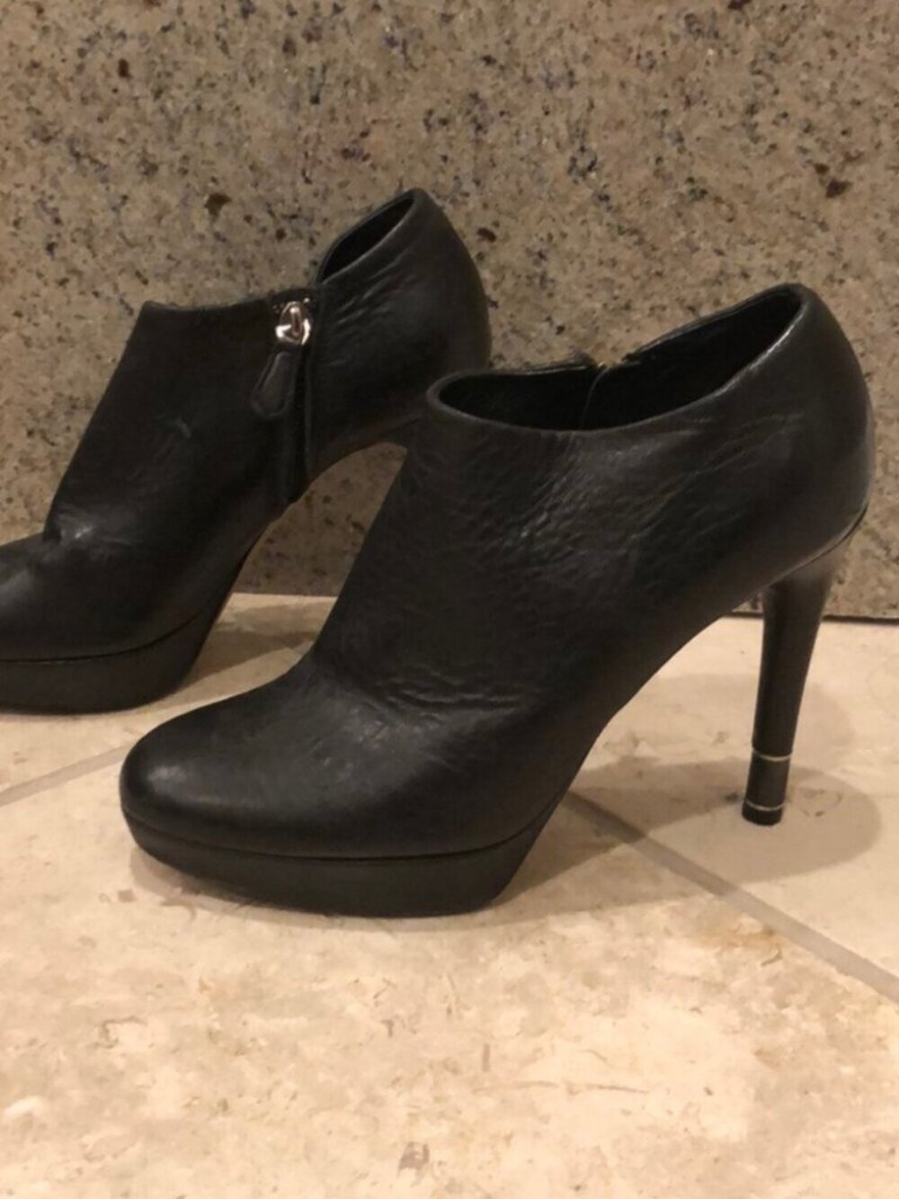 Vintage Christian Dior 100% leather stiletto platform zip up ankle bootie heel